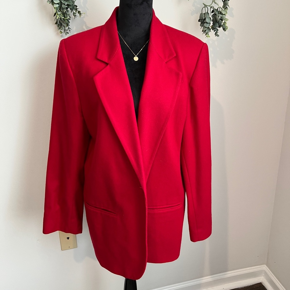 Sag Harbor Red  Size 18 100% Wool Blazer